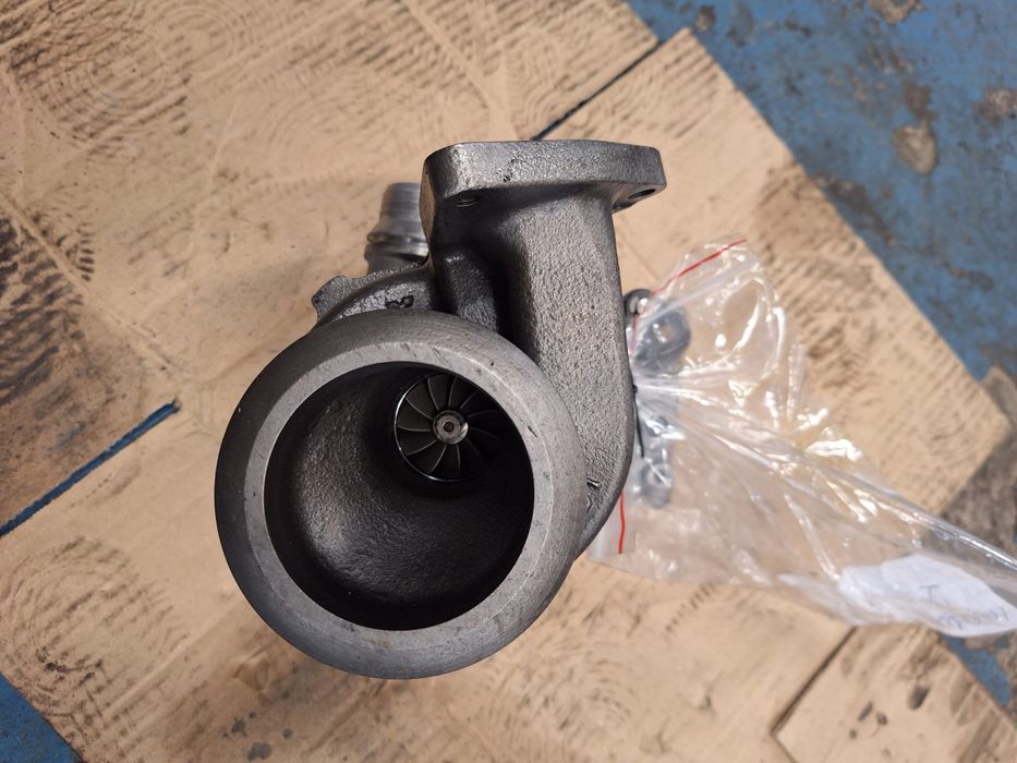 Turbina Jaguar Land Rover 2.0D 49335—01970