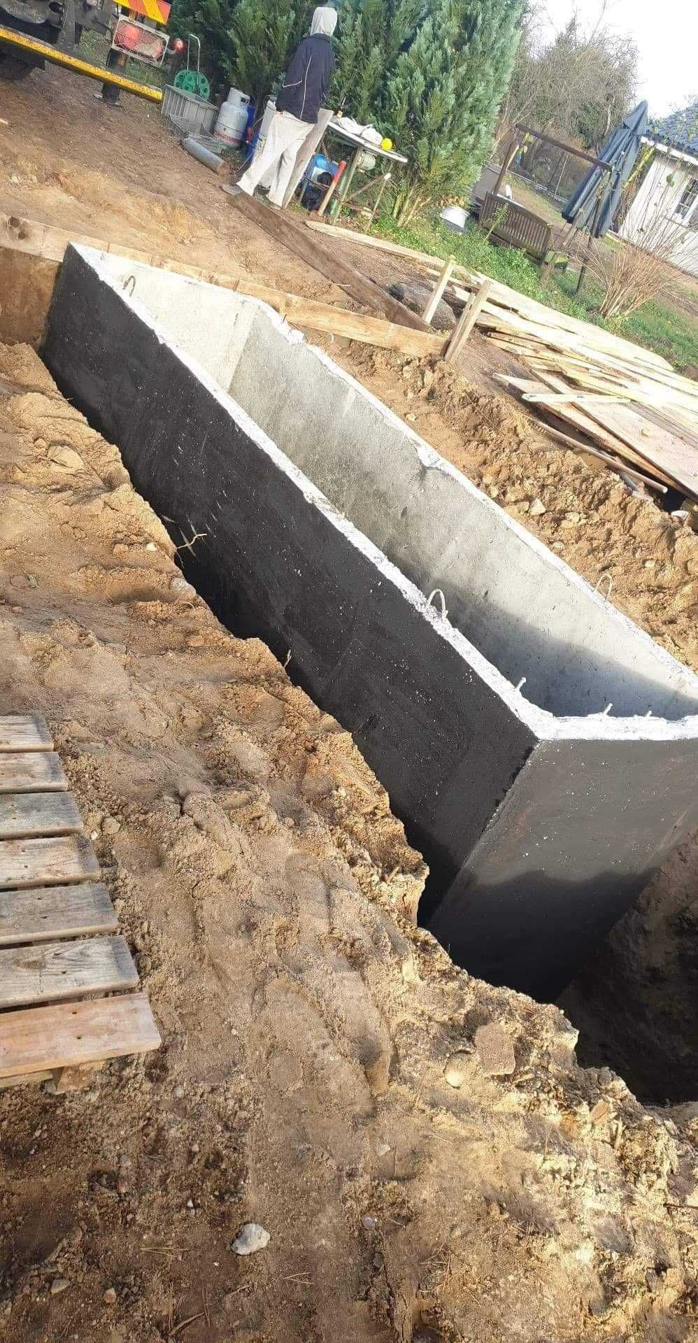 Szambo betonowe zbiorniki piwniczki, kanały dostawa montaż