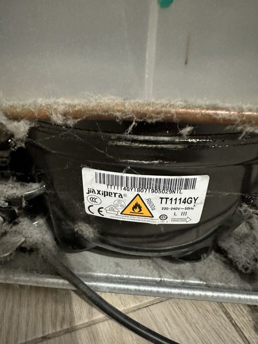 Продам холодильник Whirlpool