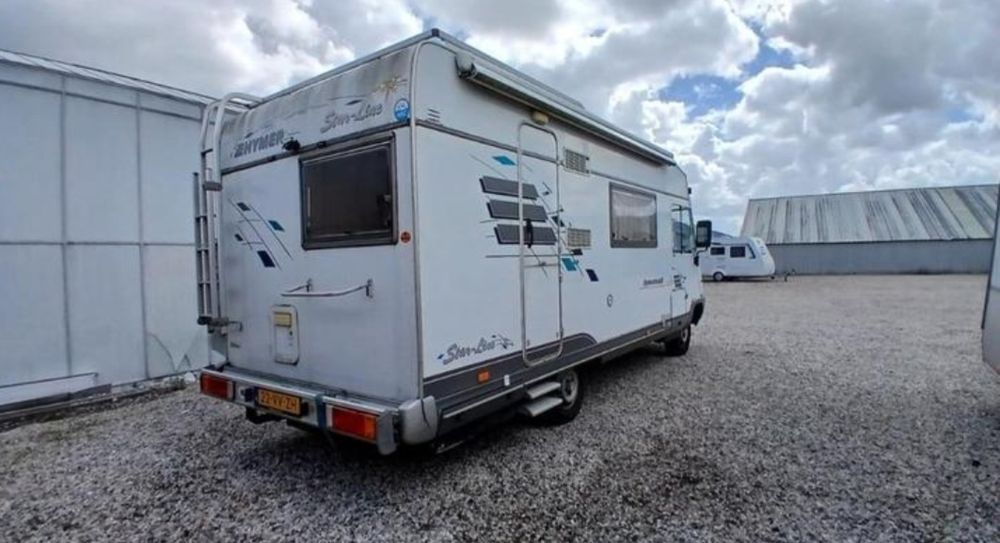 Ładny kamper Hymer Mercedes