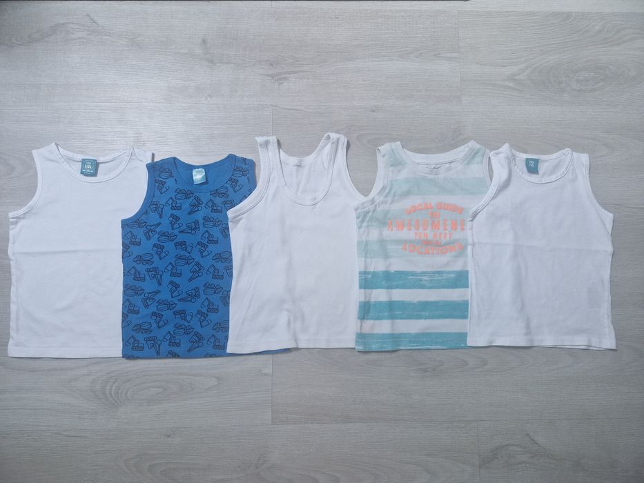 Koszulki bez rękawów/ koszulki na ramiaczkach dla chłopca rozmiar 98