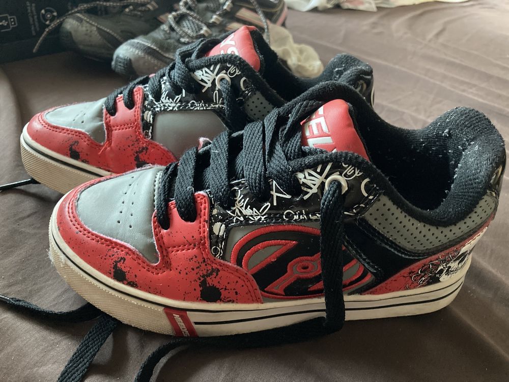 Butorolki buty wrotki heelys 33