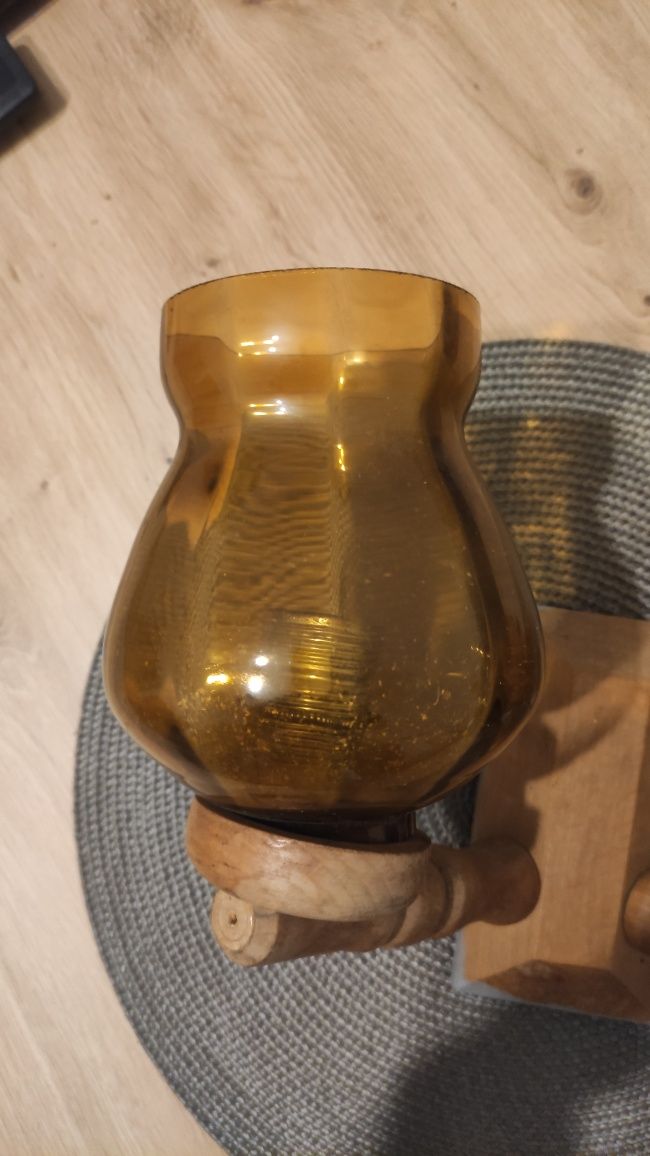 Lampa, kinkiet z dawnych lat