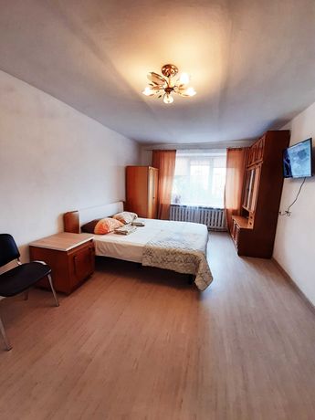 Долгосрочная аренда квартиры на Комарова, 3 комнаты