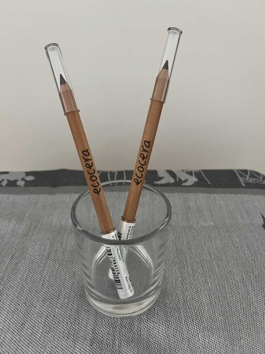 ECOCERA / Natural Choice / Dwustronna kredka do brwi / TOBACCO / Nowa