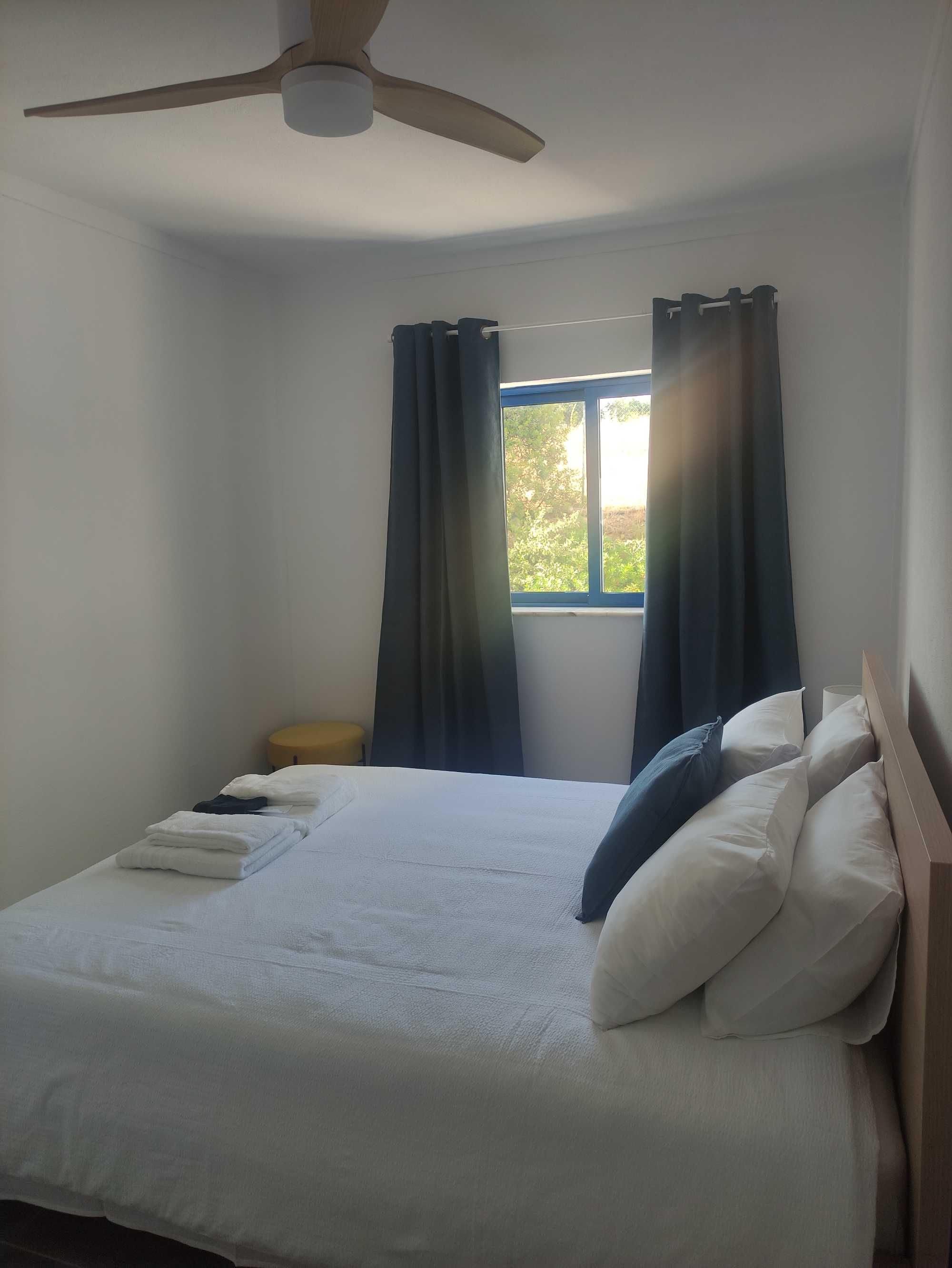 T2 renovado para férias, Praia da Rocha, Portimão