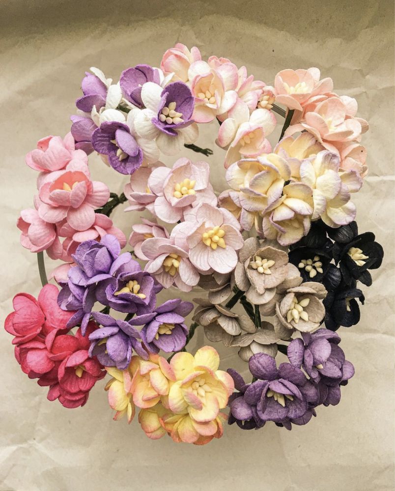Паперові (штучні) квіти вишні — для скрапбукінгу (12 кольорів)