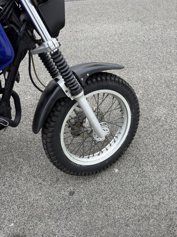Yamaha TW 125 com motor 225.
