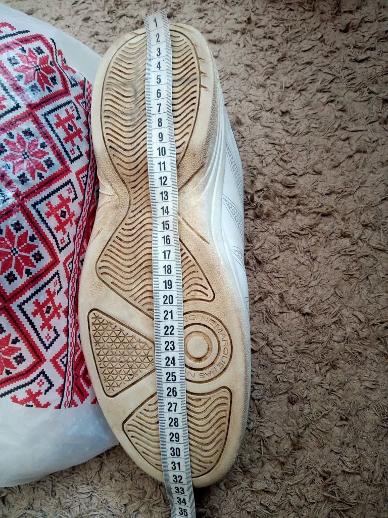 Продам кроссовки 46р-р.