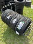 4X NOWE Goodride Zuper Snow Z 507 235/35 R19