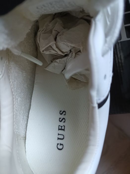 Buty Guess nowe .