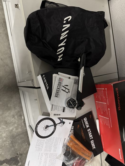 Bicicleta btt canyon