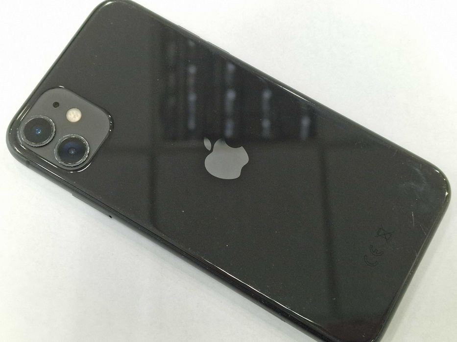 iPhone 11 64GB/ Black/ Bateria 82%/ Grade C/ +Ładowarka/ GW6MSC