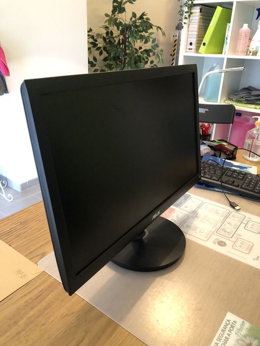 Monitor Asus 19” (como novo)