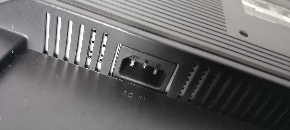 Monitor iiyama e2202ws 22 cali