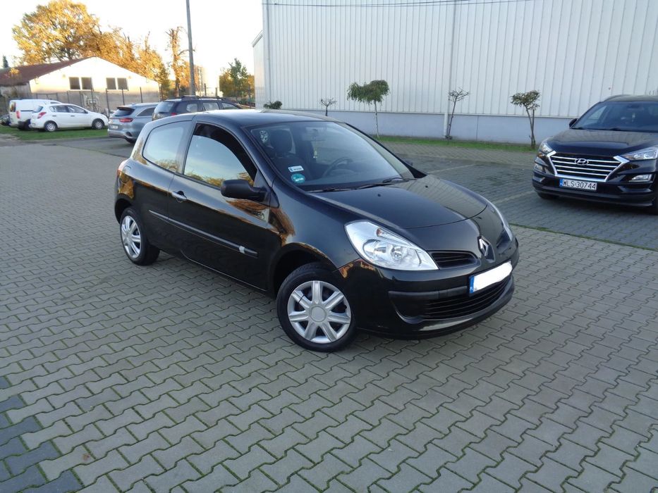 Renault Clio 1.2 16V 75KM 4cylindry KLIMA Czarna! BEZ RDZY Po Serwisie! ZADBANA!
