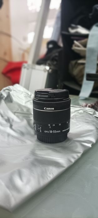 Продам об'єктив до Canon 700D