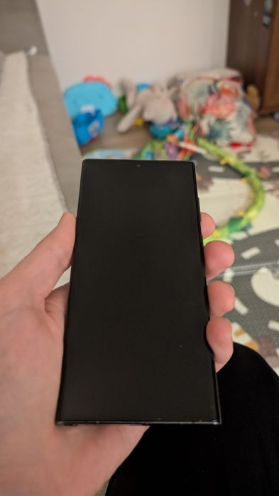 Samsung S22 Ultra 12/256