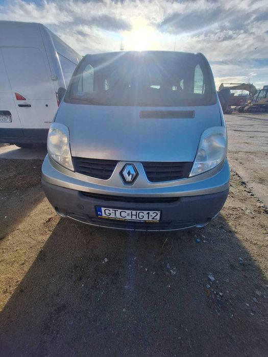 Renault Trafic 2011 rok