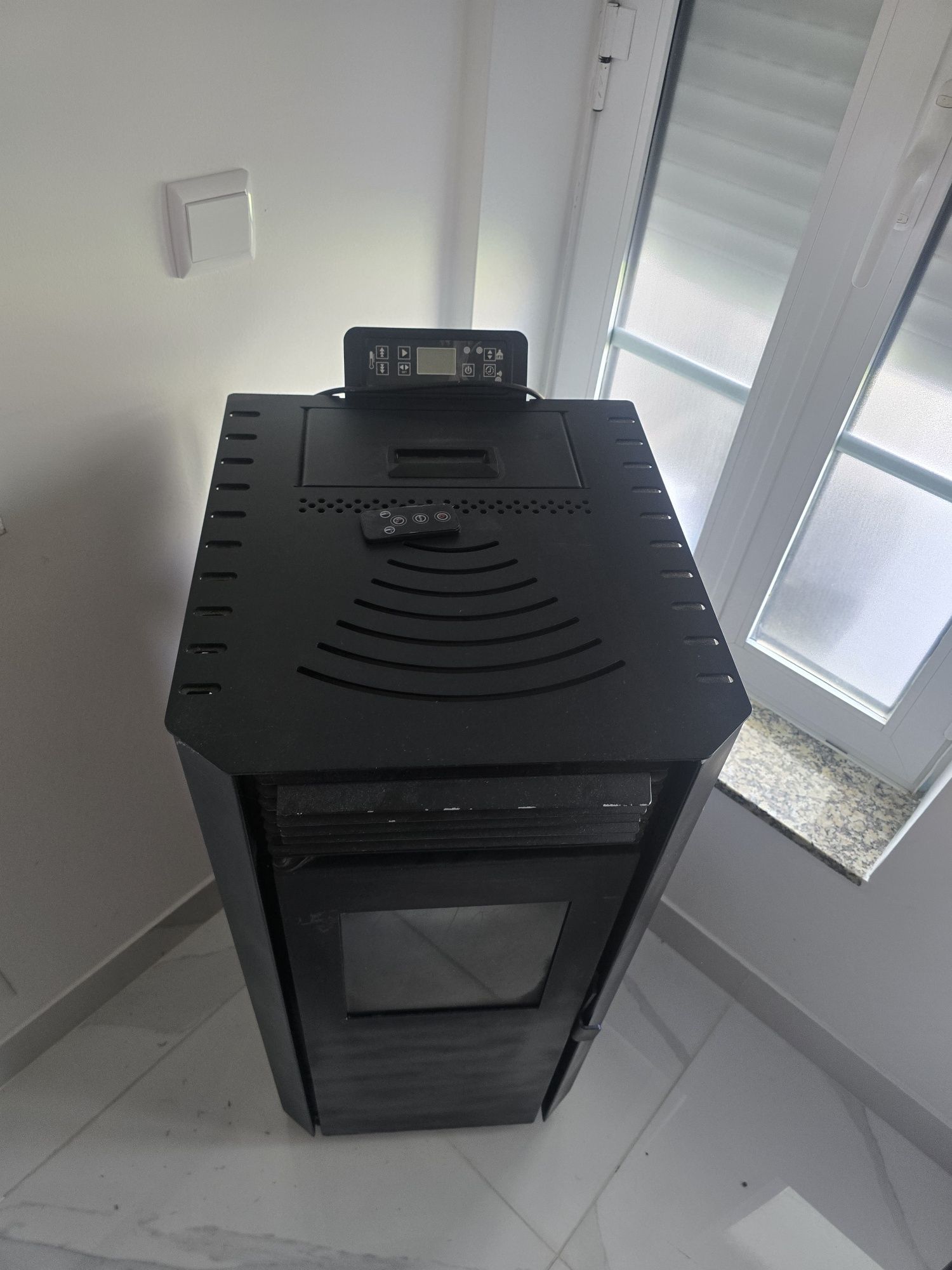 Aquecedor a pellets Ekallor 9 kw