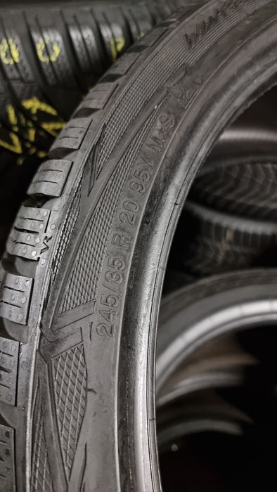 Шини Зимові 245х35хR20-275х30хR20 Vredestein WintracPro/ 4 Шт ЯК НОВІ