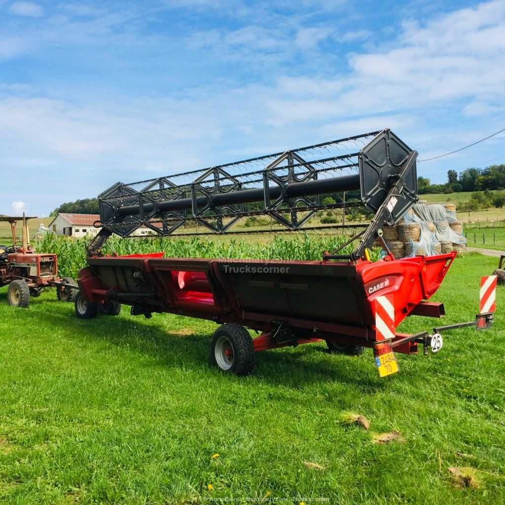 Комбайн Case IH 2388