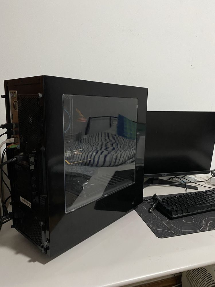 PC Gamer | GTX 1660 SUPER | I3-12100f |