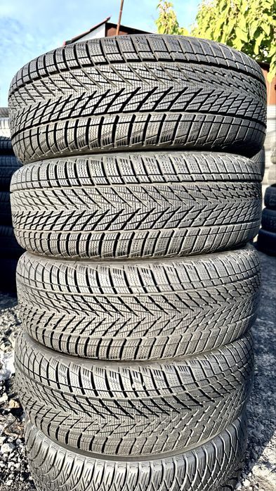 215/55/17 Goodyear UltraGrip Performance3 | 99%остаток | зимние шины