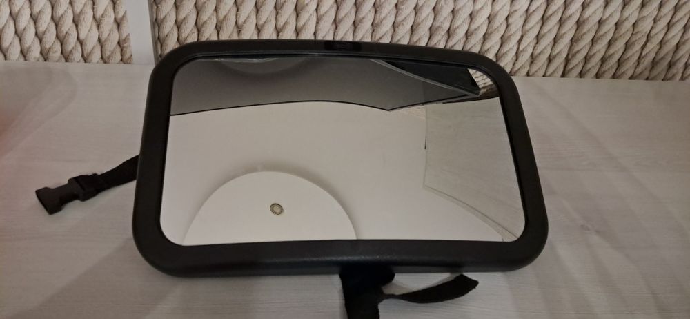 Lusterko do obserwacji dziecka