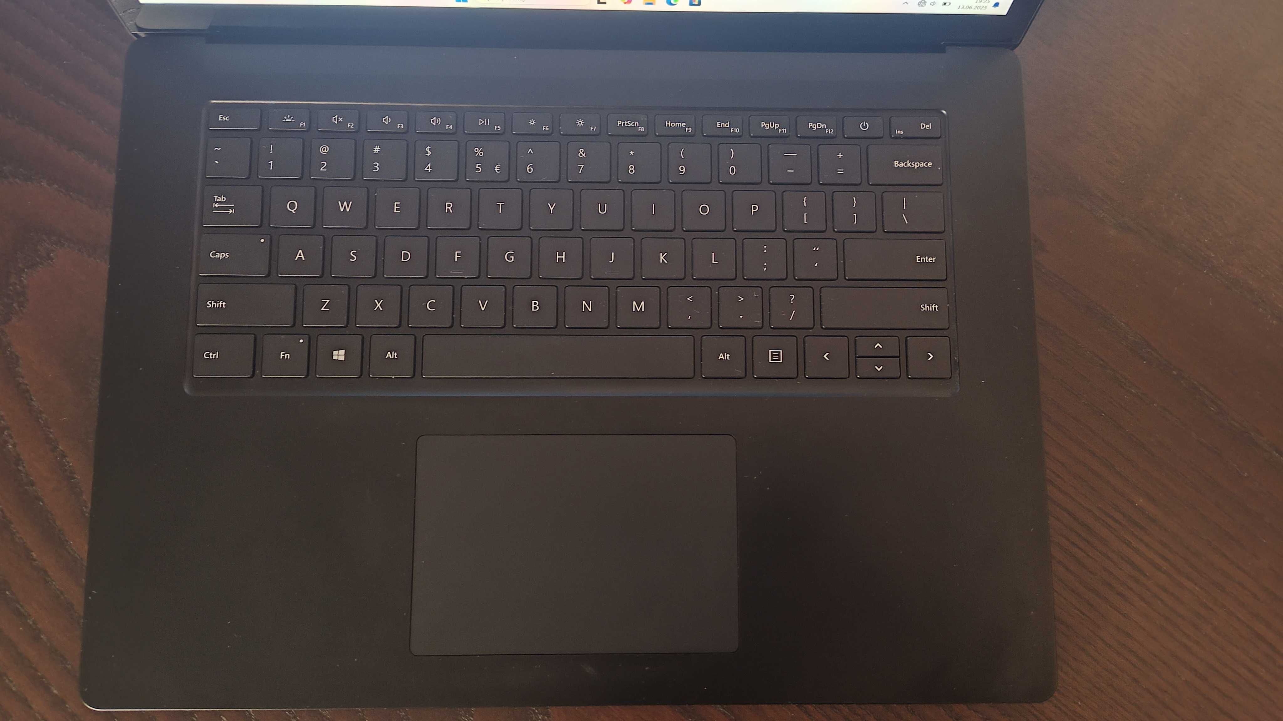 Microsoft Surface Laptop 3 15" AMD Ryzen 5 8/256GB Radeon Windows 11