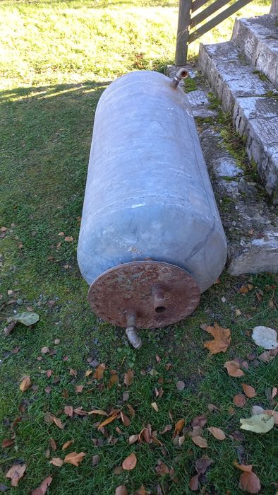 Zbiornik na wode ,wędzarnia