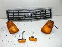 Volvo 340 grelha/Piscas