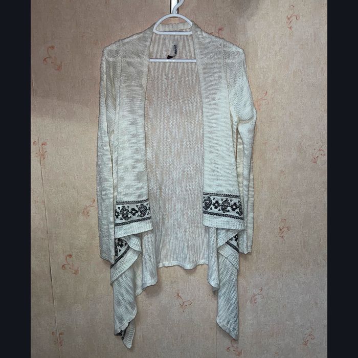 Легкий жіночий кардиган