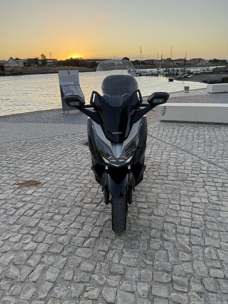 Honda Forza 300cc Abs