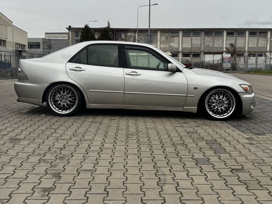 Lexus IS200 Kompresor