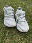 Кросівки adidas QUSTAR