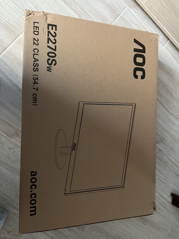Monitor aoc     .  .
