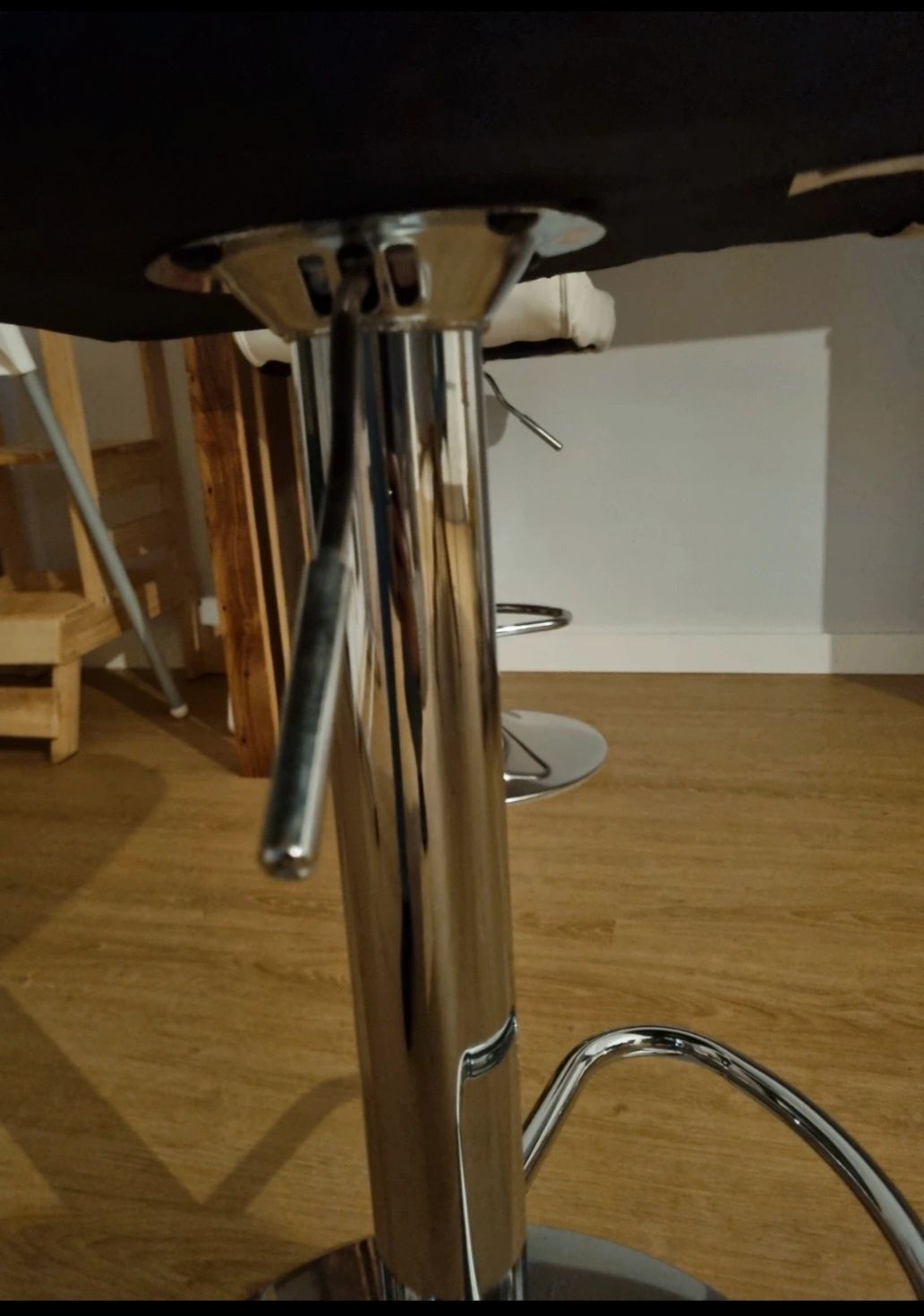 Conjunto Cadeiras Elevatórias Bar/Mesa/Balcão