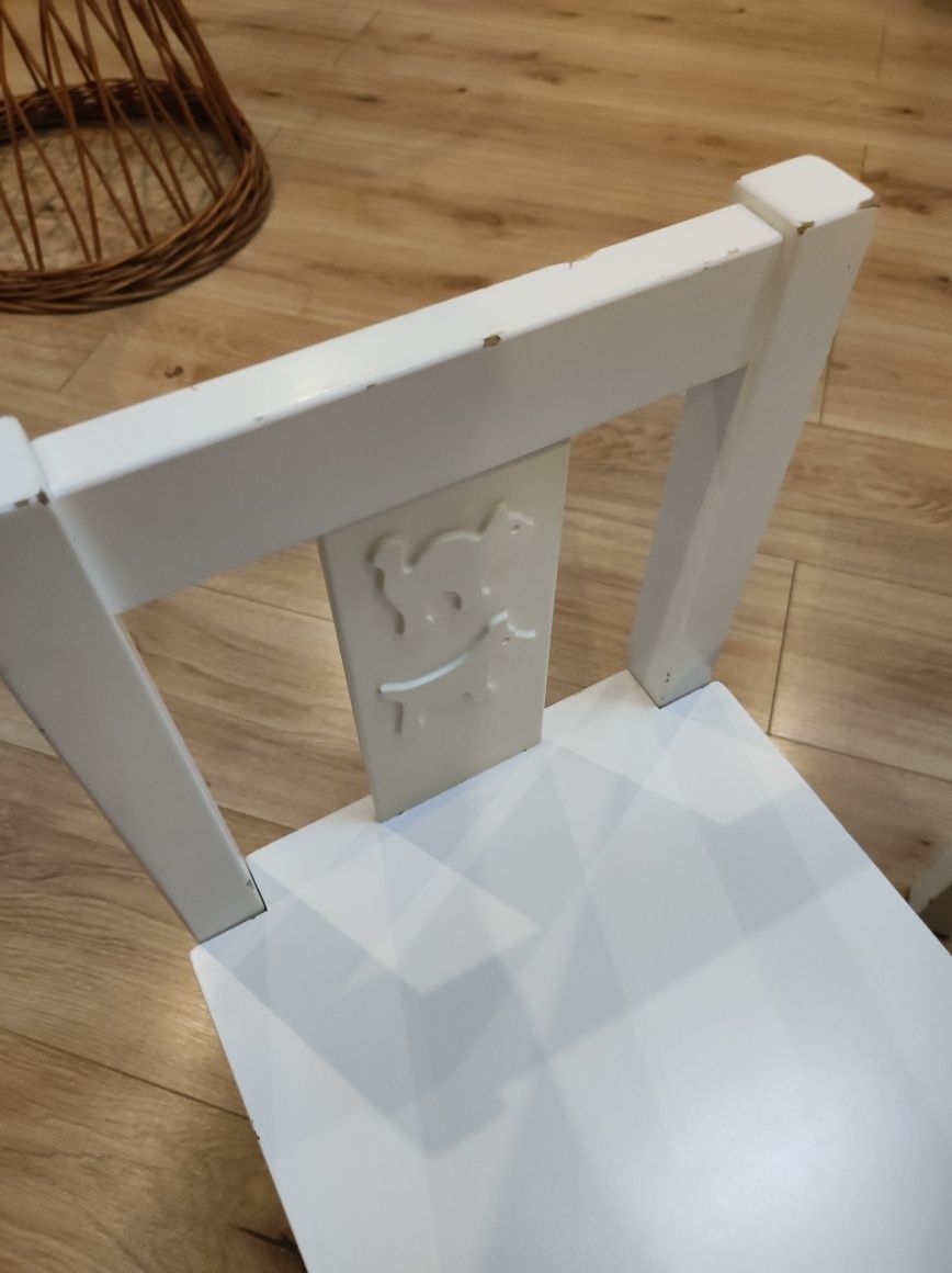 Stolik i krzesełka dla dziecka ikea