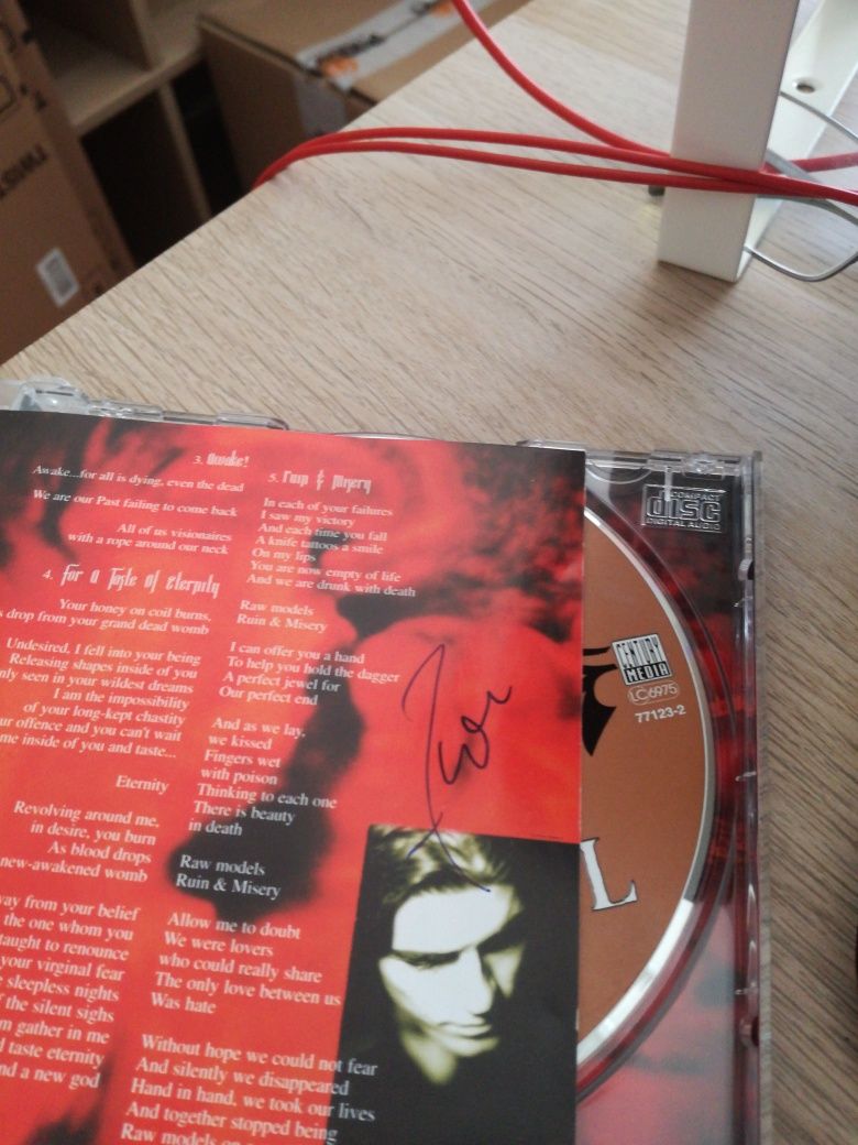 CD Autografado Moonspell Irreligious