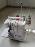 Maszyna do szycia overlock Łucznik Superlock 620D