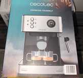 Nowy ekspres kolbowy Cecotec Power Espresso 20 – fabrycznie zapakowany