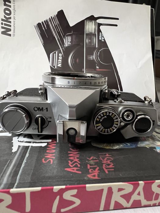 Maquina Fotográfica Olympus OM-1
