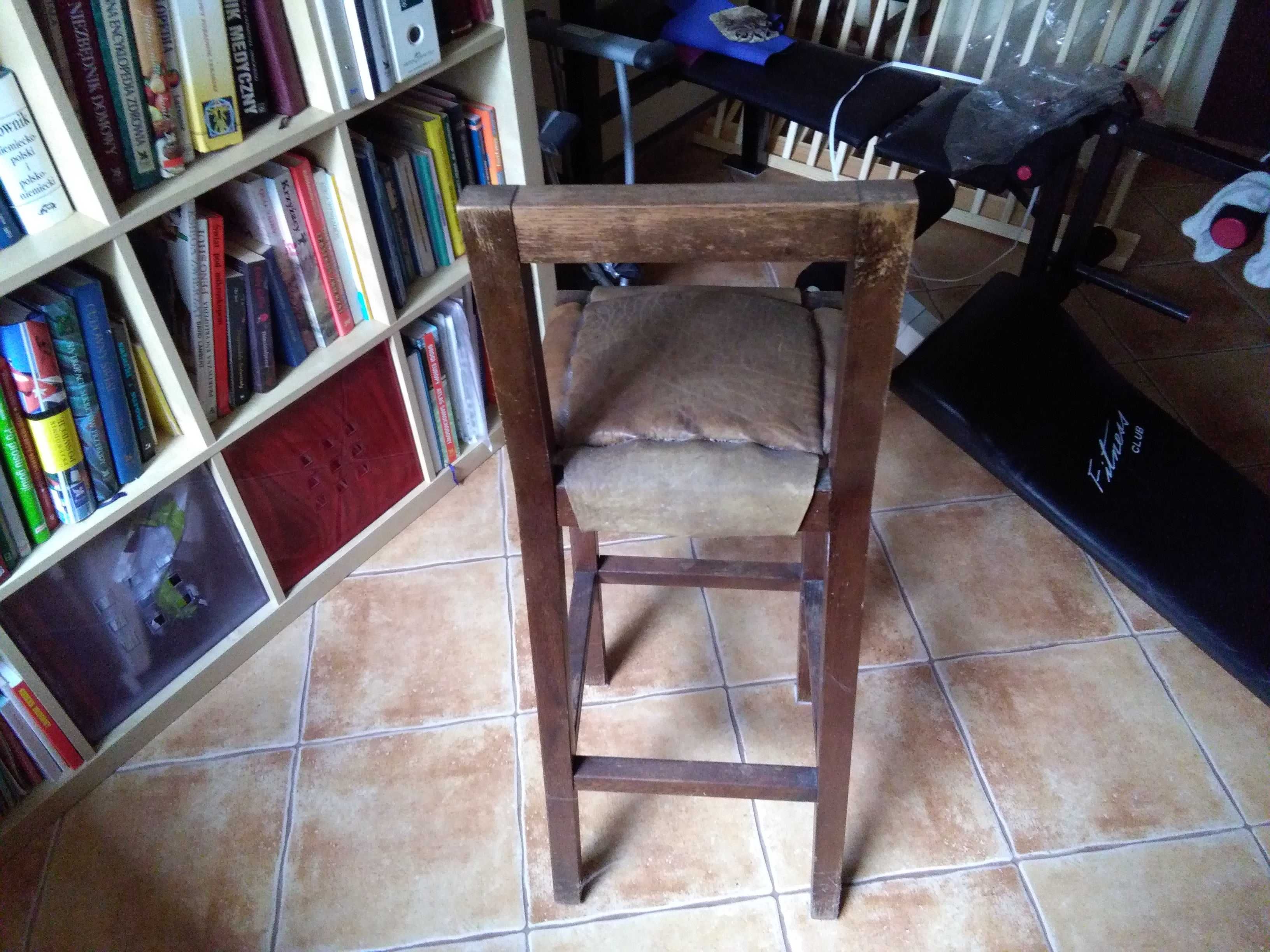 Krzesła Hokery drewniane