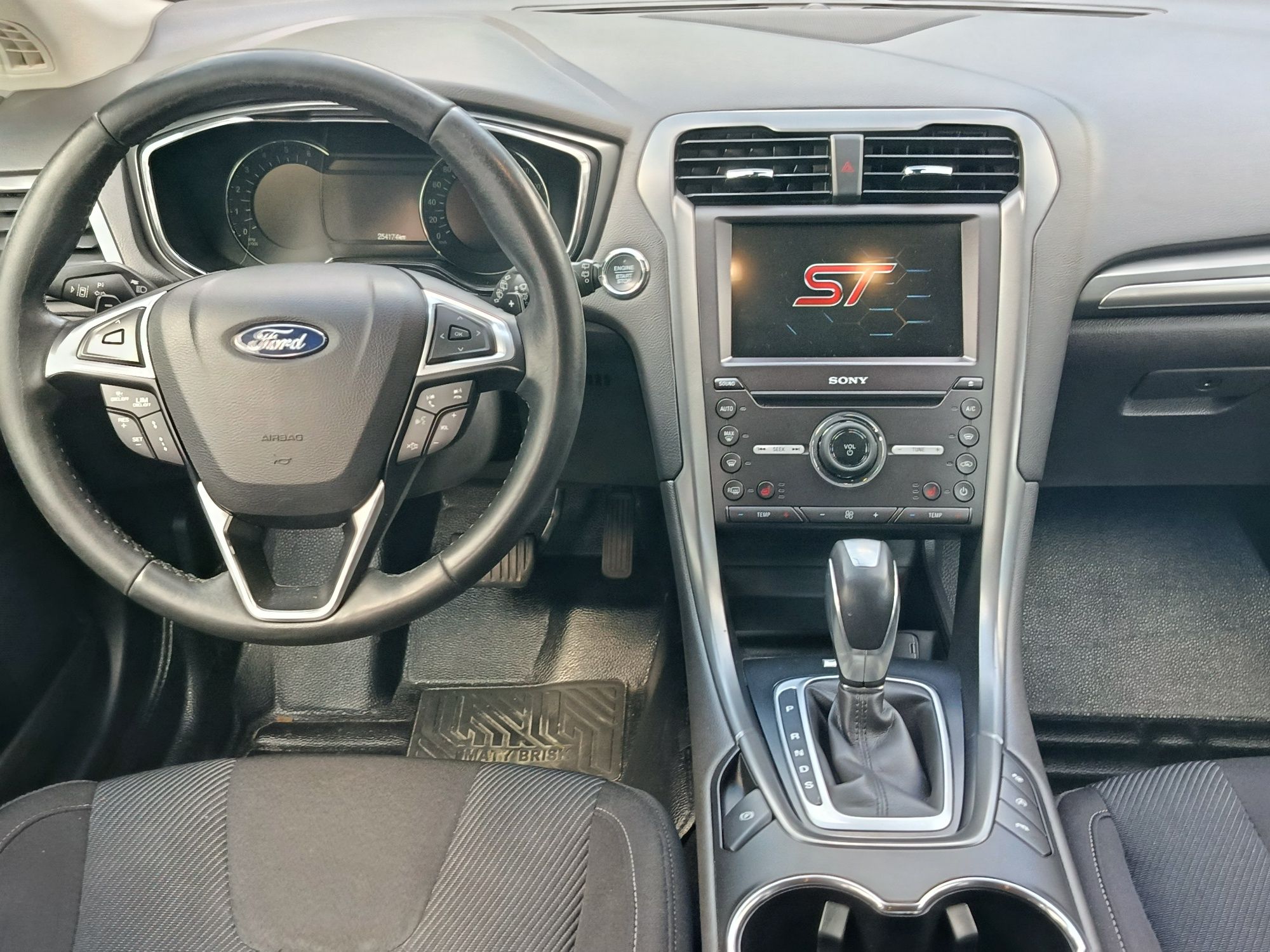 Ford mondeo-MK5-ST-2017r-2.0 180KM-Automat-Webasto-El.hak-Stan