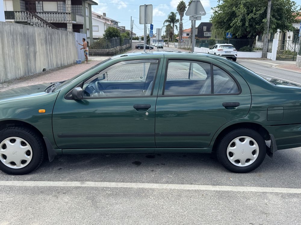 Nissan Almera GX