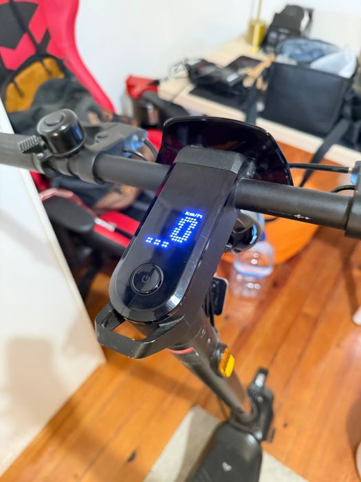 Trotinete Elétrica NIU KQi3 PRO— Como Nova, 182 km, Garantia até 2027