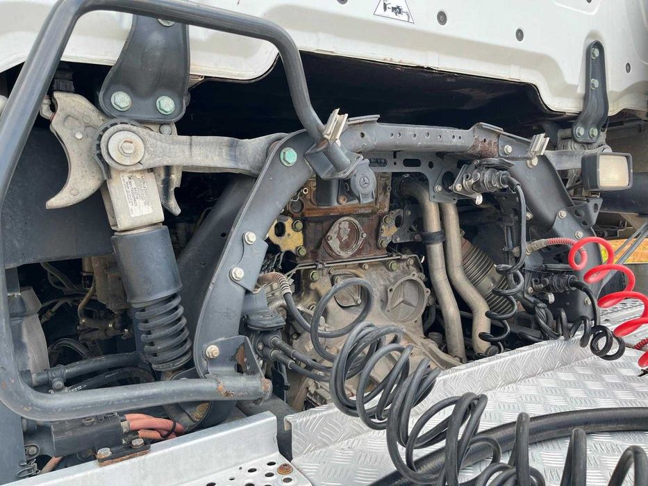 Mercedes Actros 1851