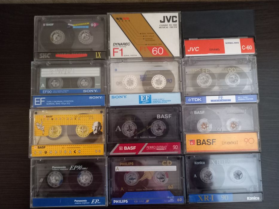 кассеты студийные и фирменные