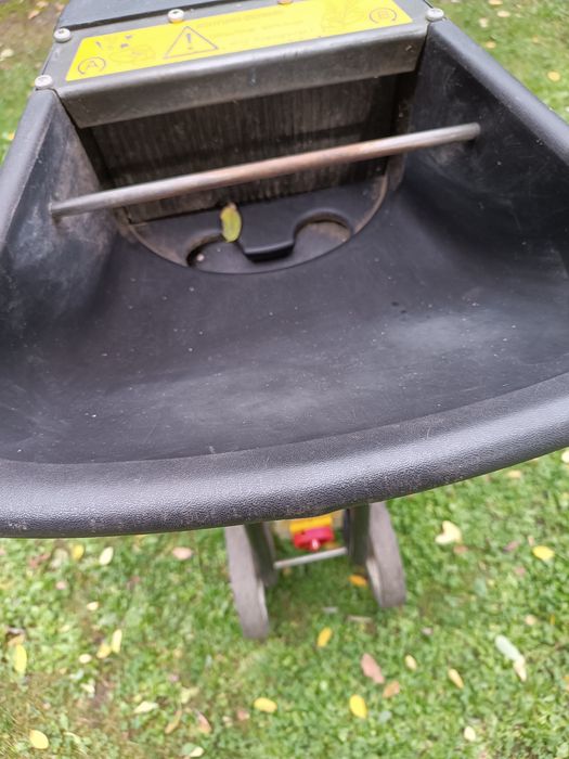 Rozdrabniacz do gałęzi i kompostu Viking na siłę